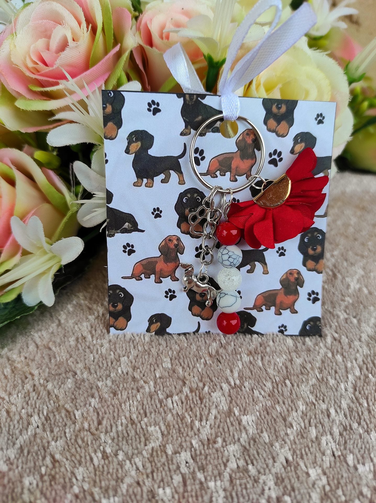 Tacskó kutyás piros kulcstartó